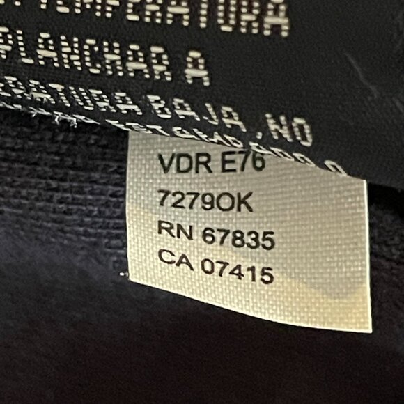 Nautica ‎ Navy Top with Chambray cuffed Sleeves, 3/4 Length, Size M,72790K, NWT - Picture 9 of 10